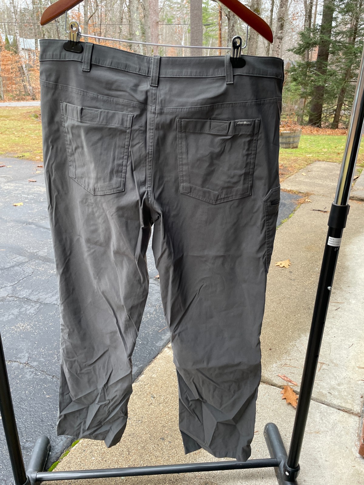 Eddie Bauer Men’s 40 x 32 Gray Nylon Elastane Stretch Hiking Pants Barely Worn