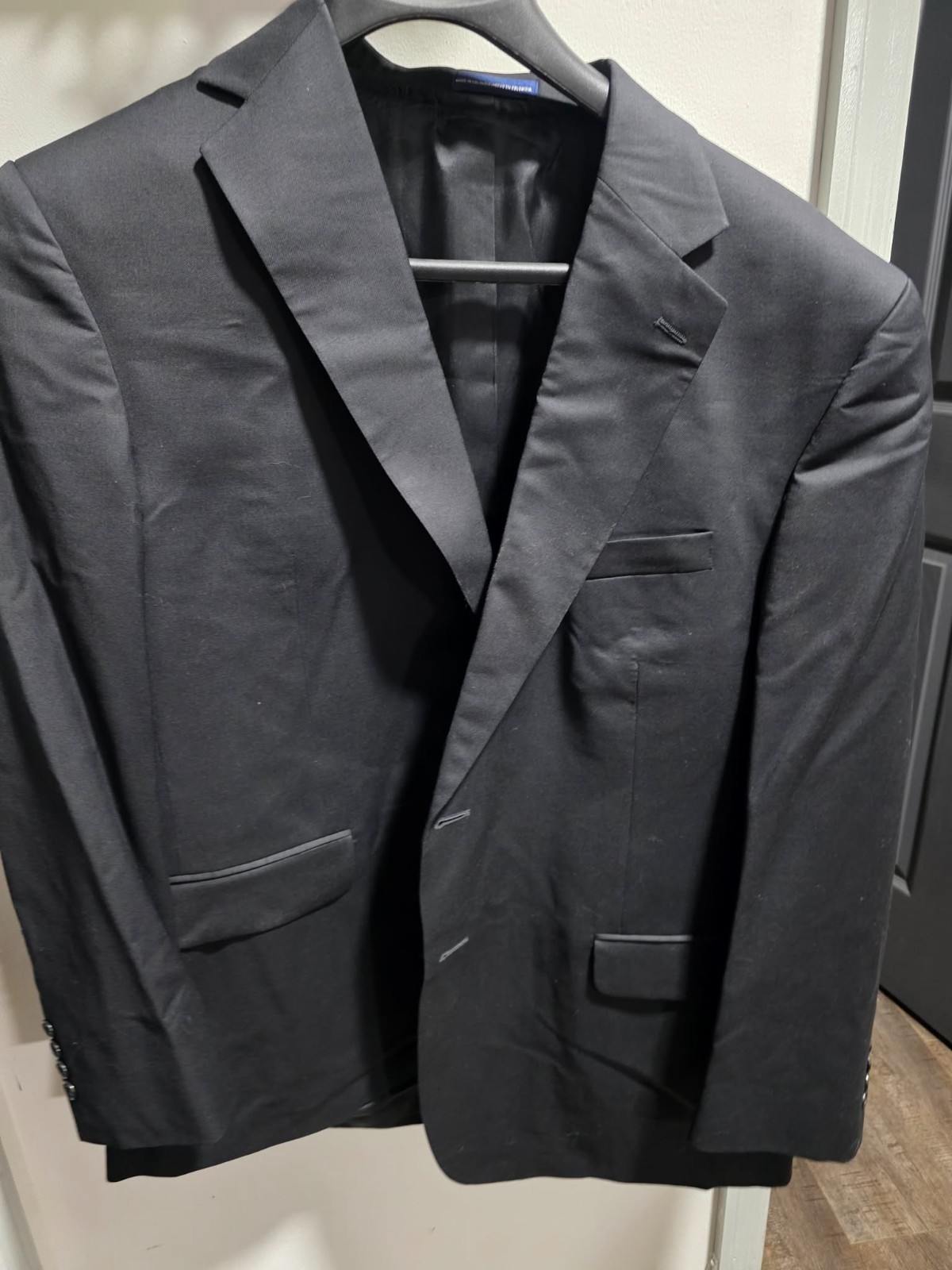 Stafford Men’s Suit Jacket & Slacks – Black