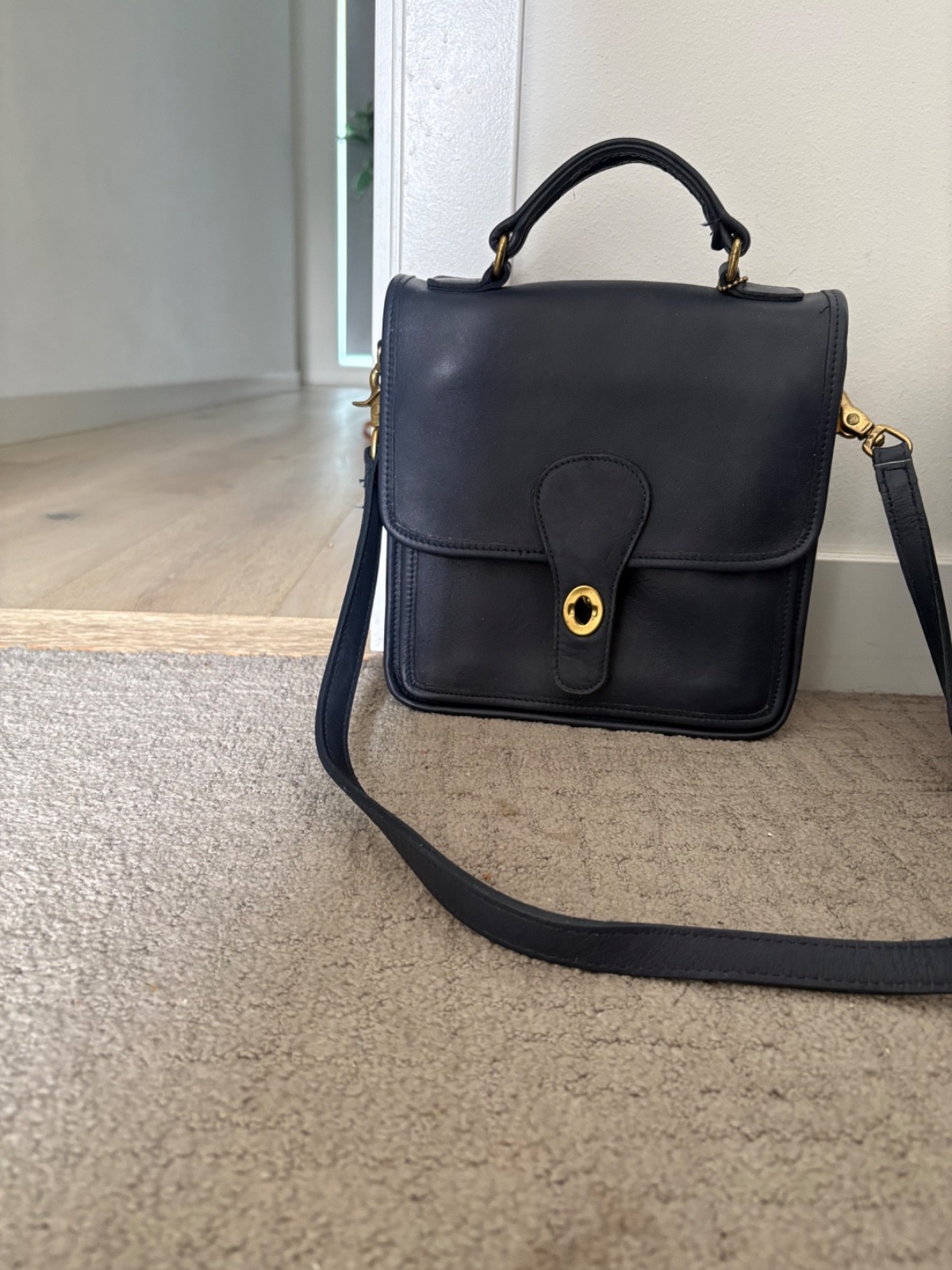 RARE vintage coach station bag blue 5130
