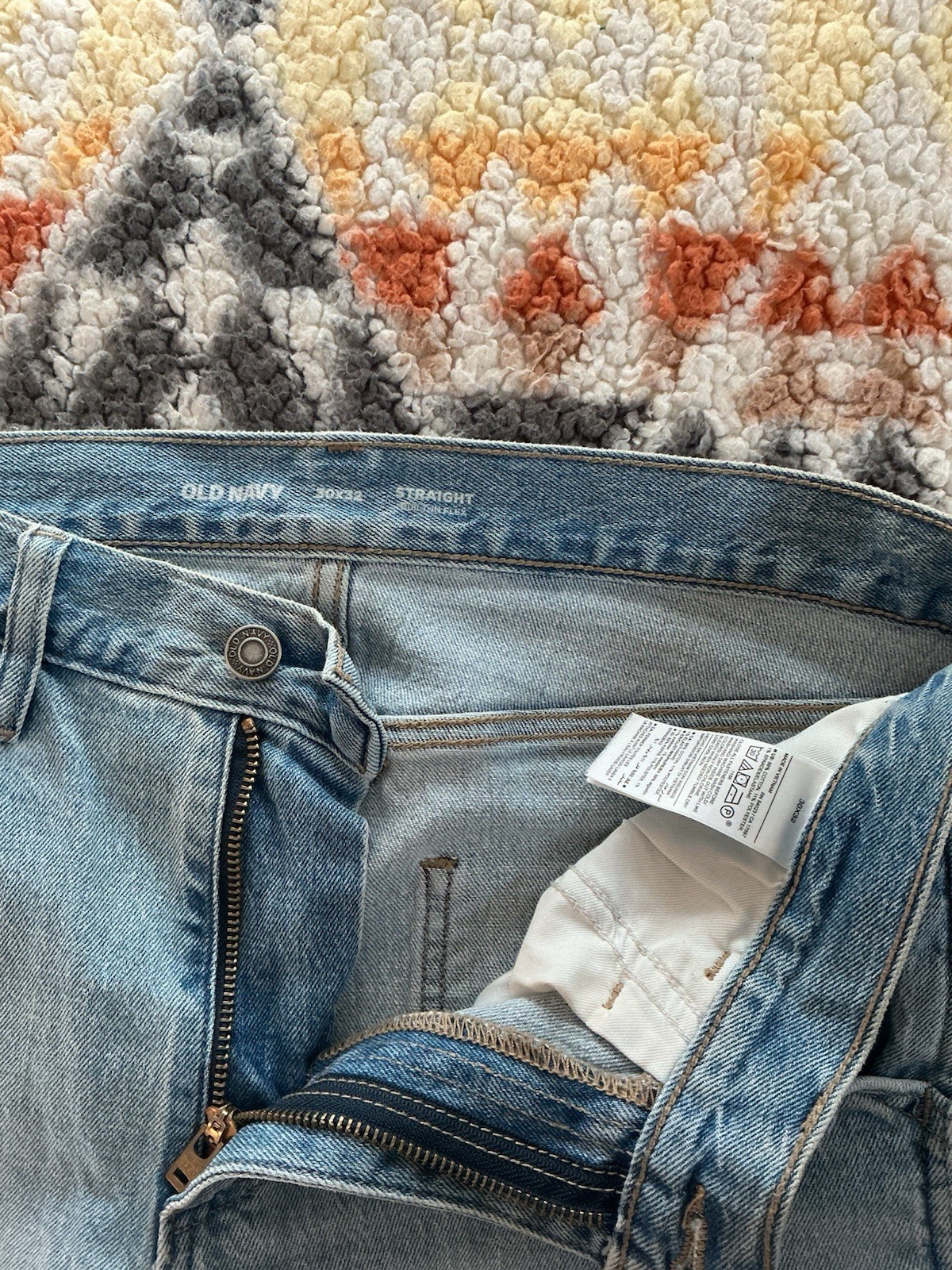 Old Navy Women’s Straight Fit Cargo Light Wash Blue Denim Jeans Mid Rise