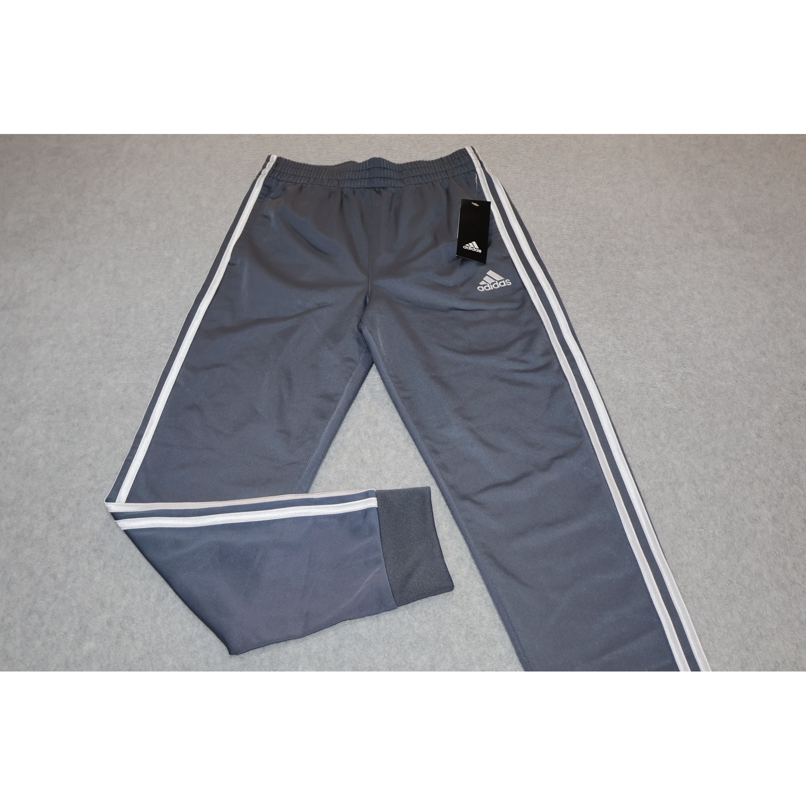 Adidas Gym Pants Boys Medium (10/12) Dark Grey 3-Stripe Joggers NEW TAGS