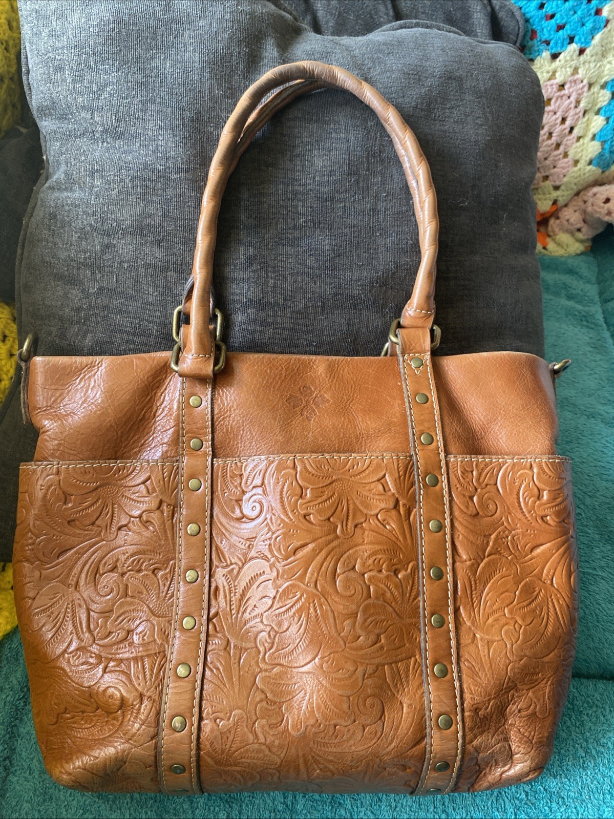 Patricia Nash leather purse, Preowned, No Shoulder Strap, Beautiful, Normal Wear