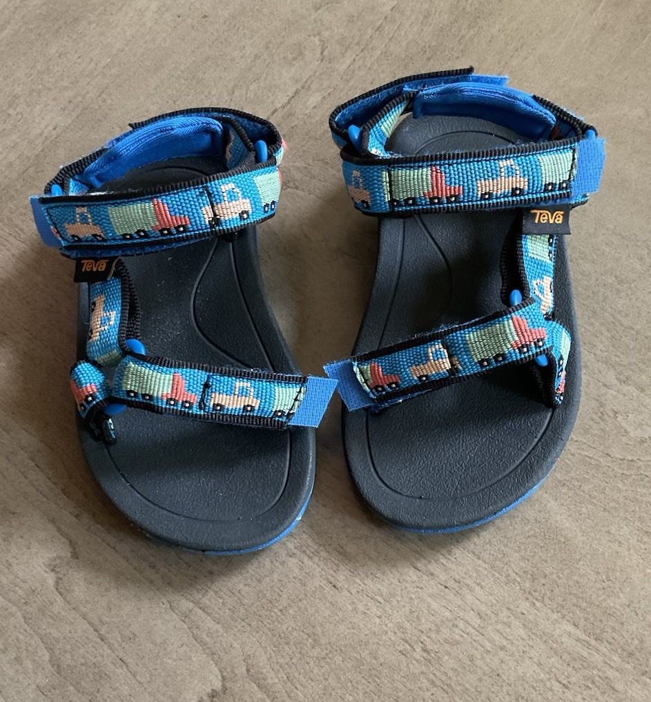 Teva Hurricane Toddler Sport Sandals Blue Trucks!! Boys Size 5
