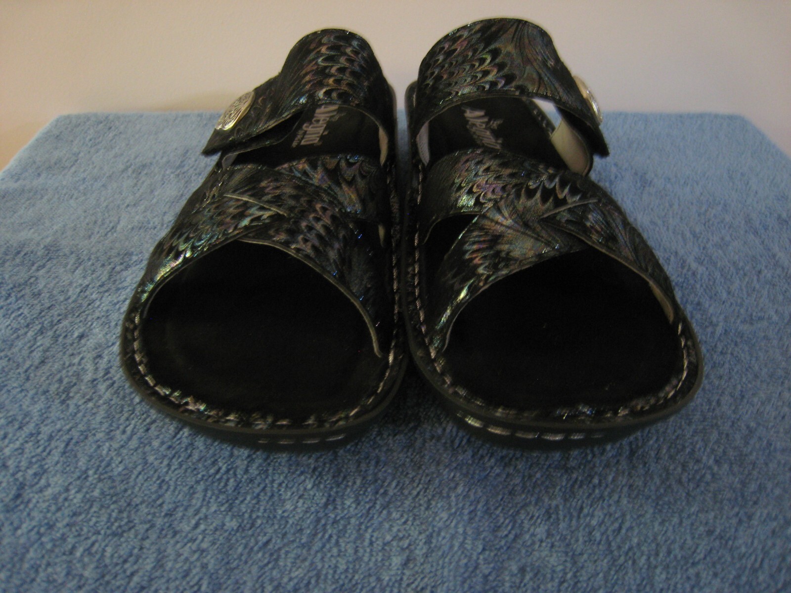 Alegria Victoriah Lustrous Slide Leather Sandals Black Multi Metallic 39M US 9