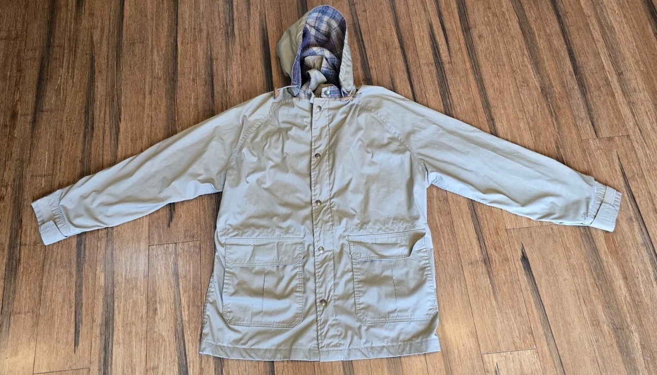 Woolrich Men’s Hooded Wool Lined Khaki Rain Parka Jacket Medium Vintage 7330