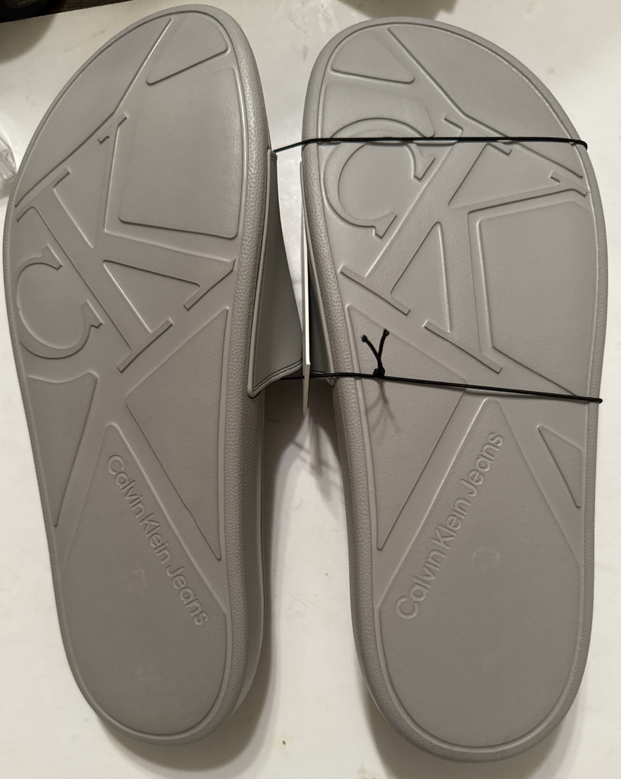 Calvin Klein -Men’s CMWINSTON Slide Sandal SIZE 10 M Light GRAY 050 New.