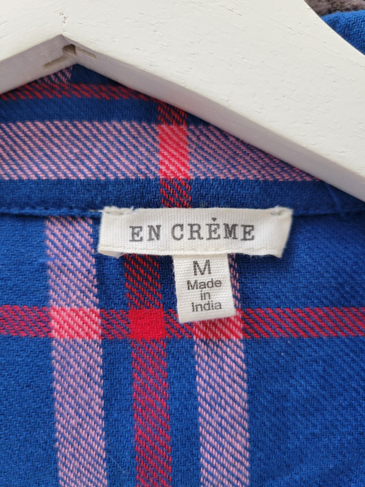 En Creme Plaid Button Down Shirt – Size M – Blue & Pink Short Sleeve Blouse
