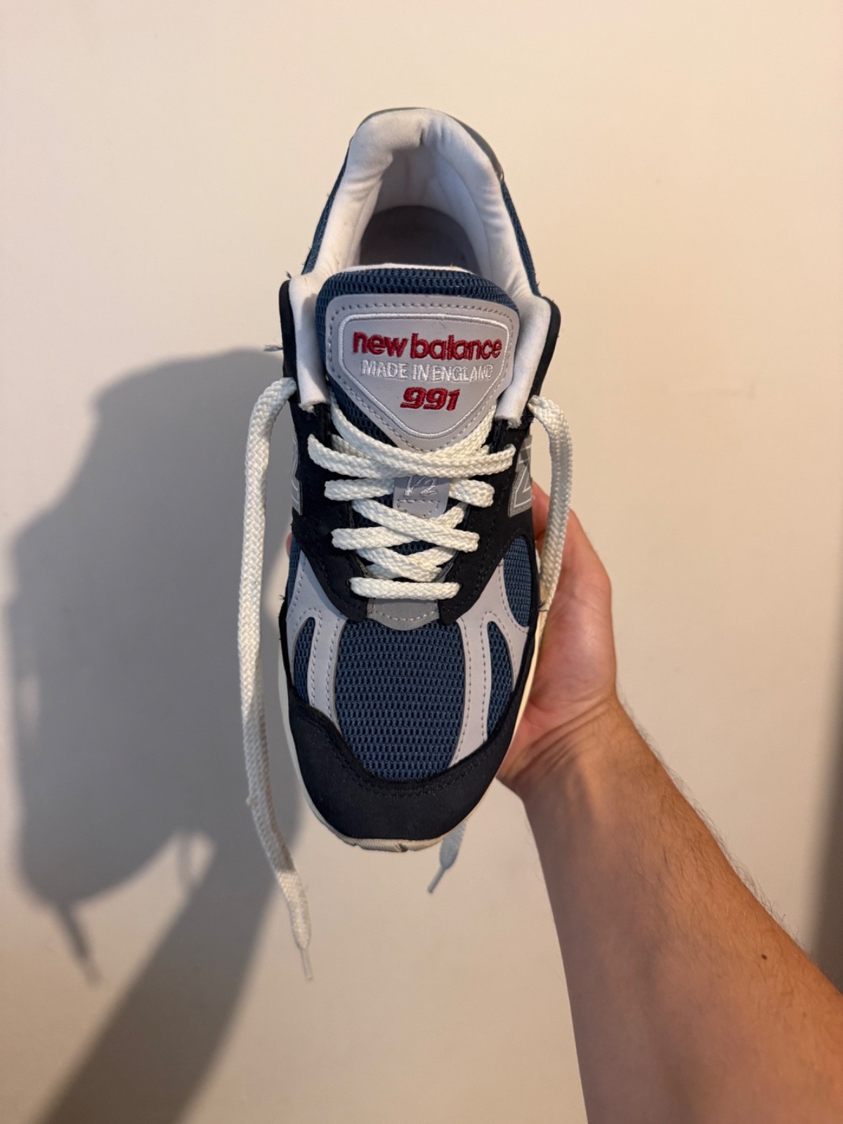 Size 7 – New Balance 991v2 Made in England Vintage Sport Pack – Navy