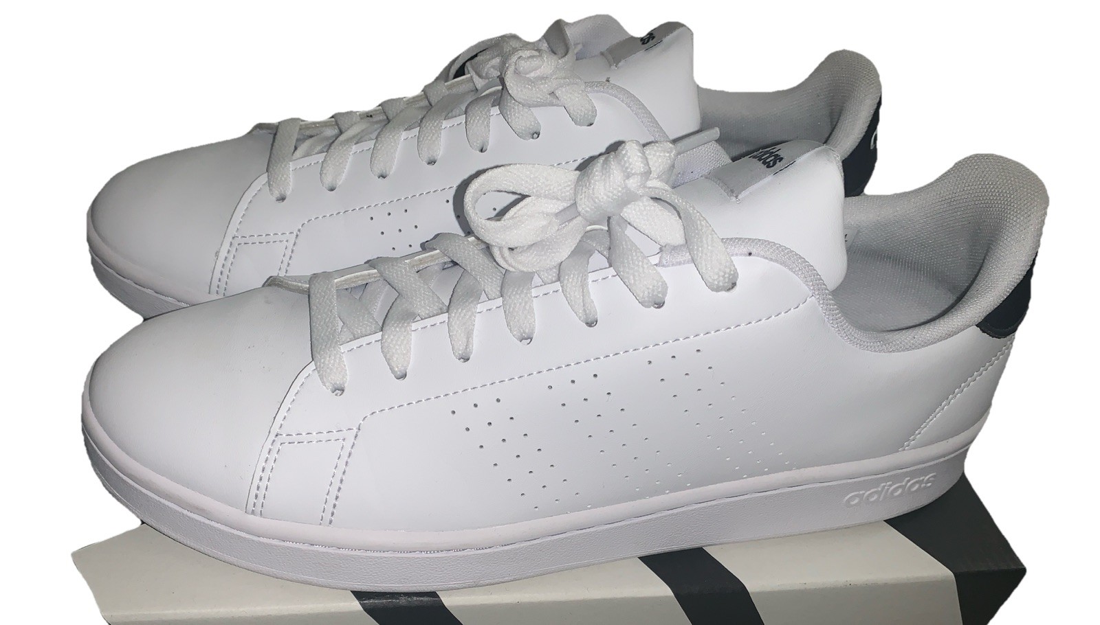 Size 10.5 – Adidas Advantage White Legend Ink Mens Shoes With Box