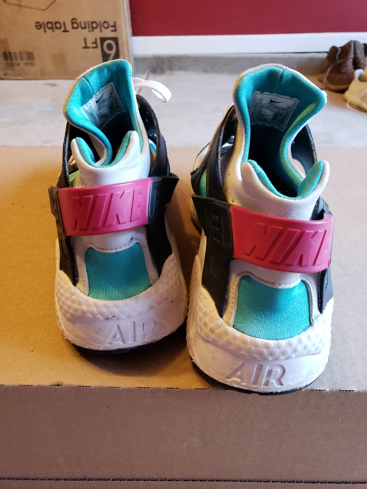 NIKE AIR HUARACHE Shoes Size 15 Mens White South Beach Basketball DD1068-004