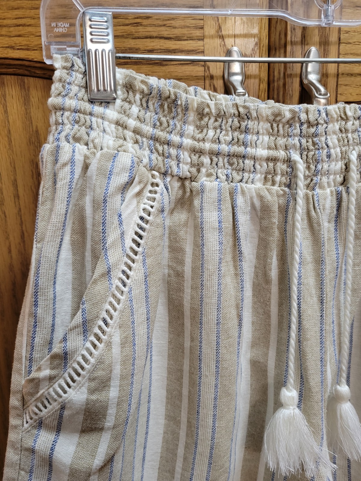 NWT Elastic Waist Striped Linen Blend Shorts By BRIGGS sz Md. Inseam 5 Inches