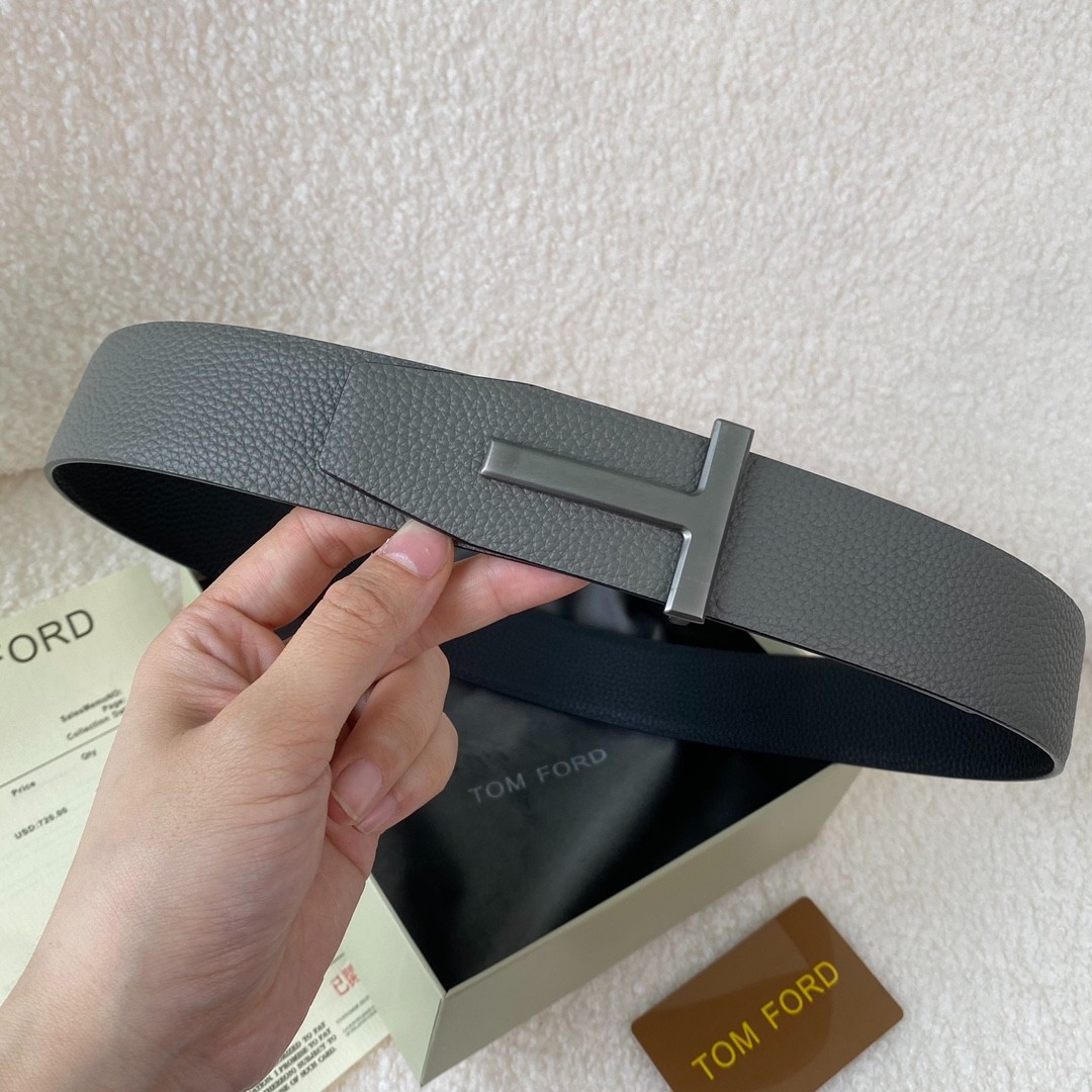 Tom Ford Belt Reversible Gray/Black Calfskin Leather