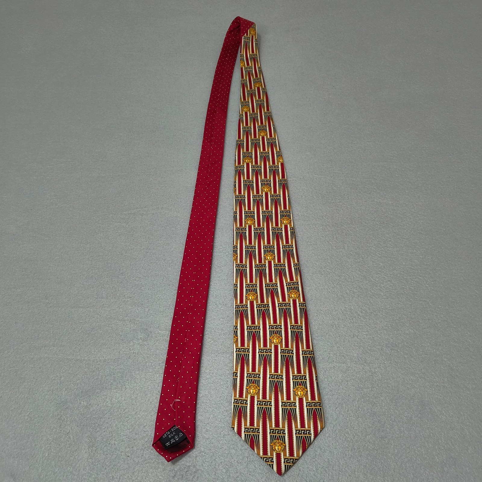 Gianni Versace 100% Silk 9cm Wide 144cm Long Tie Mens