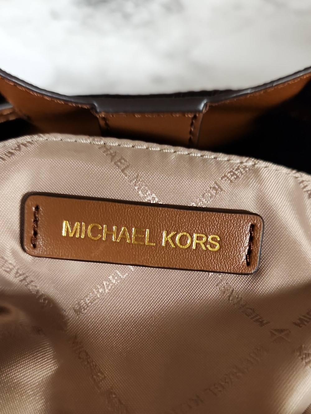 NEW Authentic Michael Kors Carson Brown Satchel Designer Handbags Luxury Purse