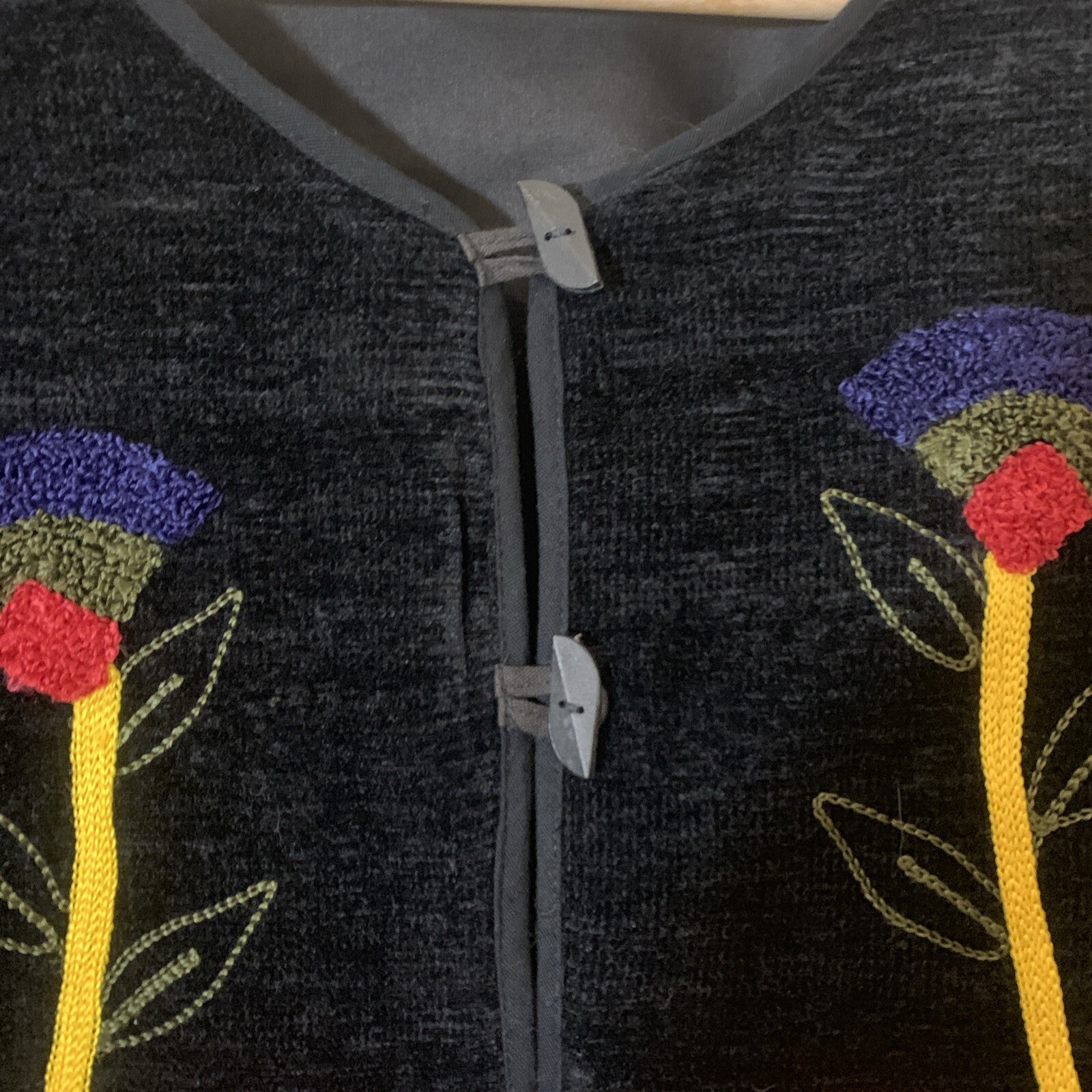 Keren Hart Womens Chenille Sweater Small Black Floral Embroidered Toggle Closure