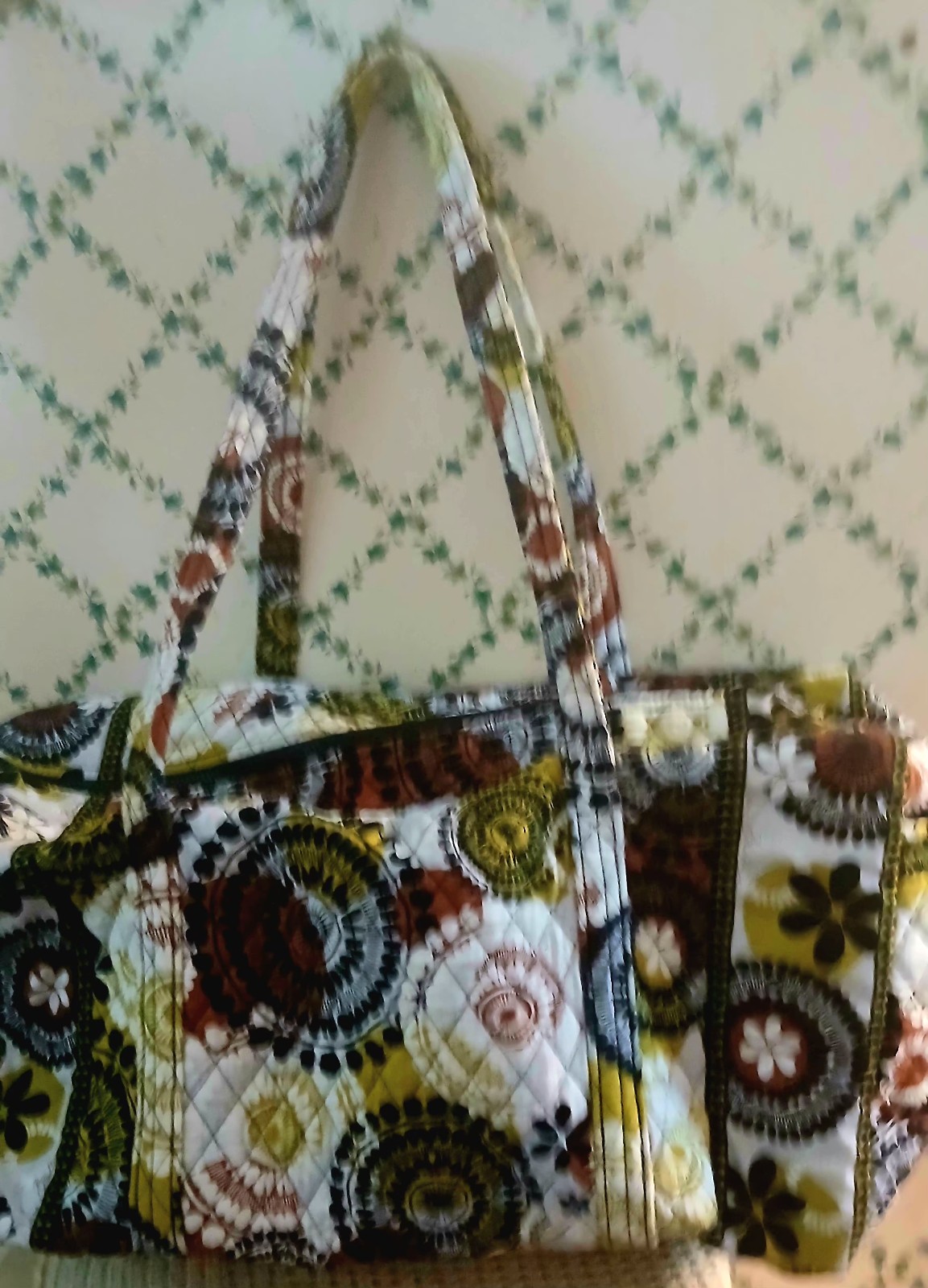 VERA BRADLEY LARGE DUFFLE BAG COCOA MOSS NEW WITHOUT TAGS HTF!