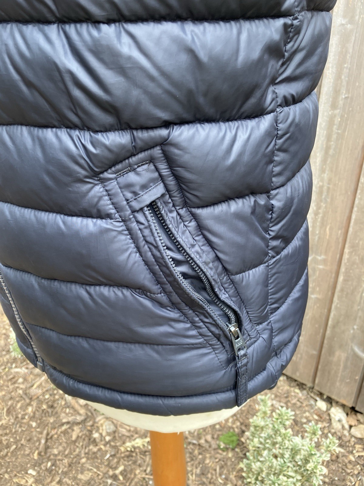 Abercrombie And Fitch Size S Small Padded Zipped Gilet Black Charity Sale