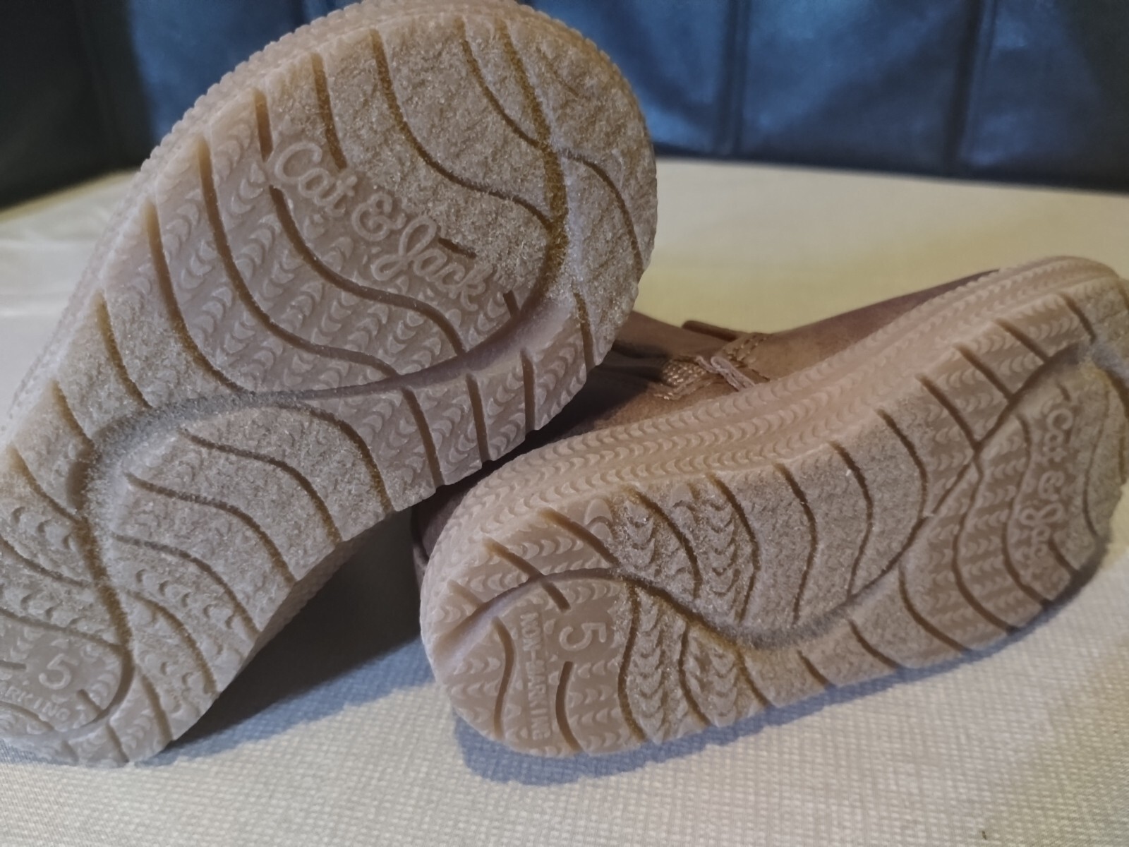 Toddler Boots Cat&Jack Size 5 Brown Zippered Or Pull on