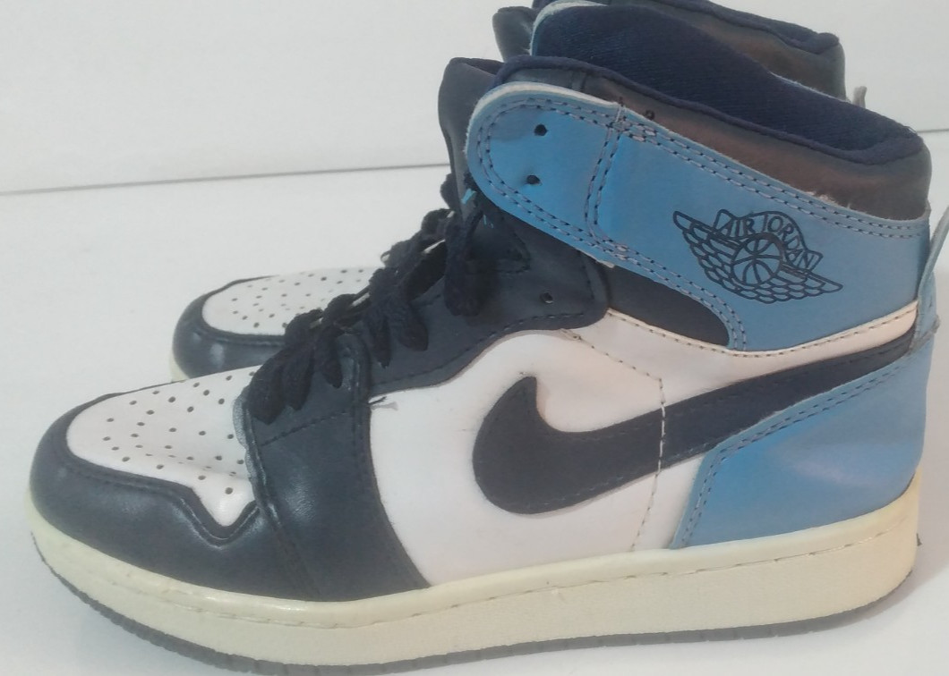 Nike Air Jordan 1 Retro High OG Obsidian UNC Size 5.5 US Navy White Sneakers