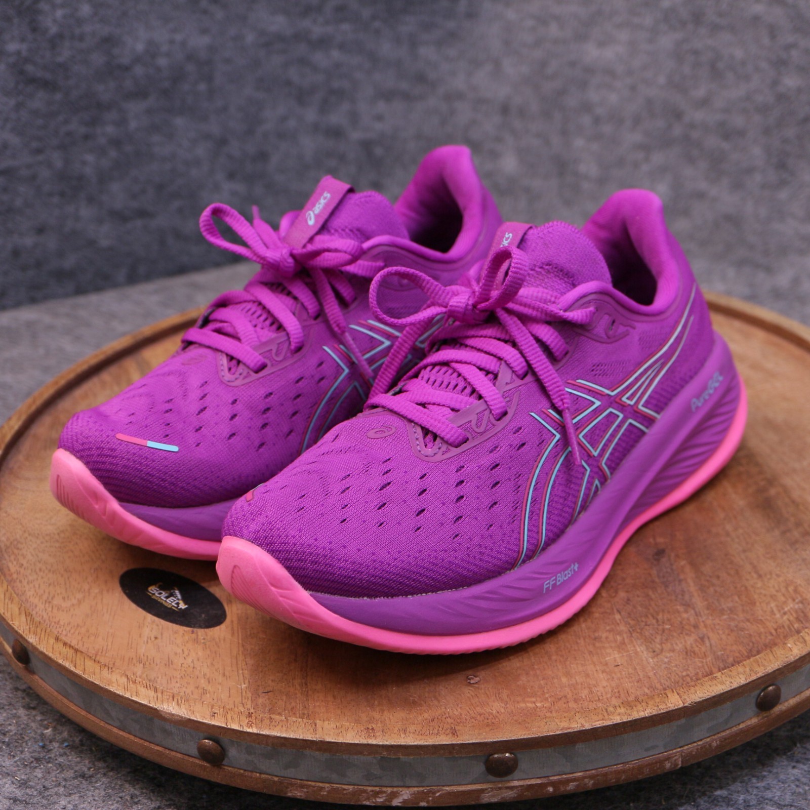 Asics Gel-Cumulus 26 Womens Size 6.5 US Running Shoes Bold Magenta Cyan 1012B599