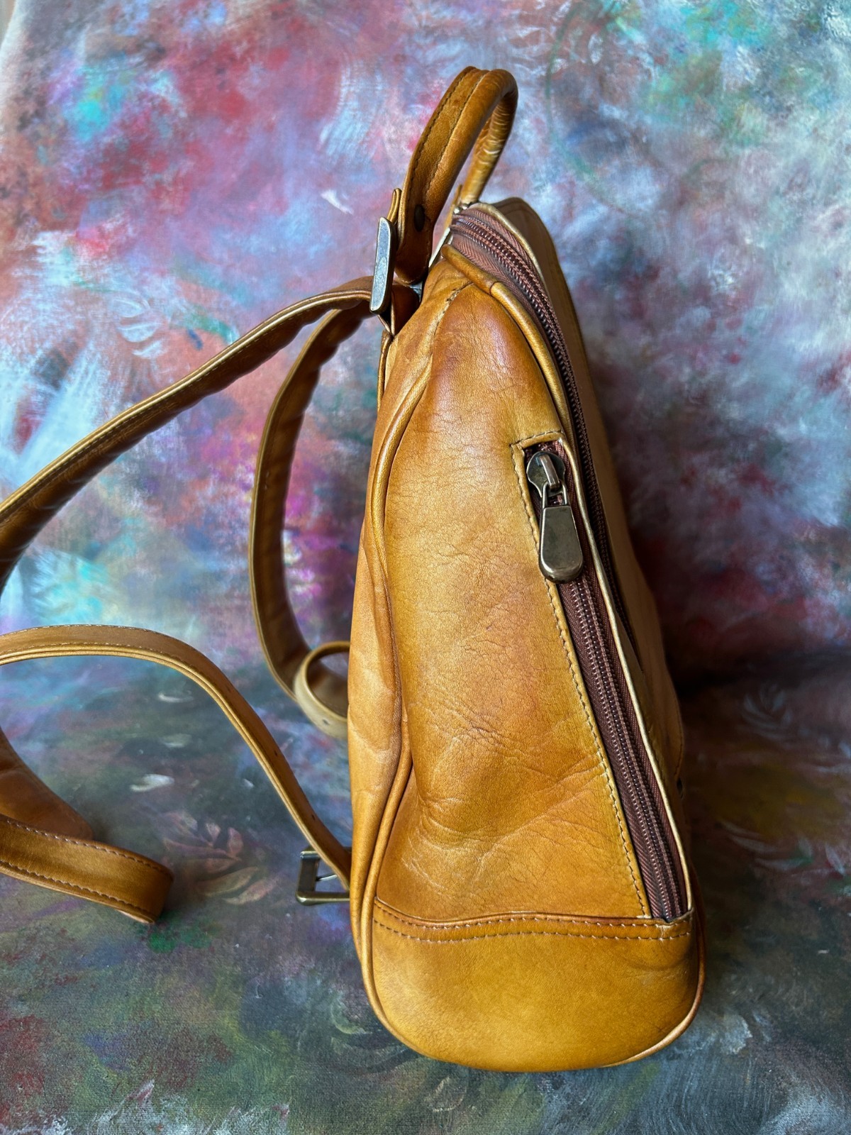Vintage LE DONNE Saddle-Tan Leather Backpack, Made in Colombia