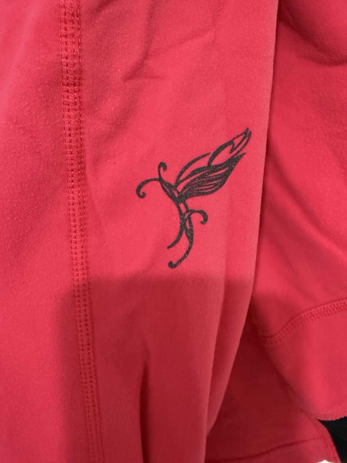 Lululemon Size 8 Pink Long Sleeve With Unique Art special edition Excellent EUC