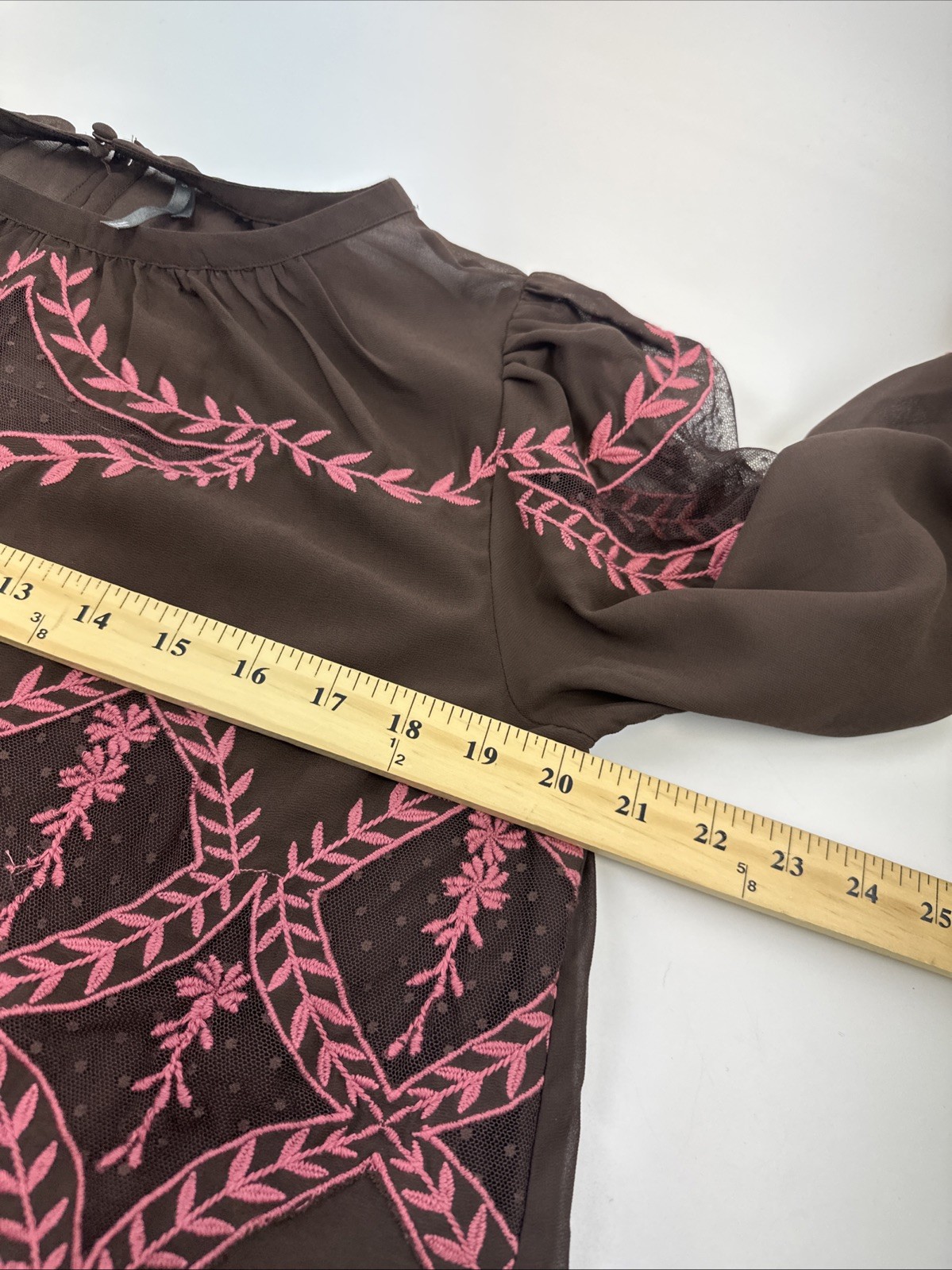 Anthropologie Long Sleeve Applique Blouse Brown Pink Embroidered Ruffle Chiffon