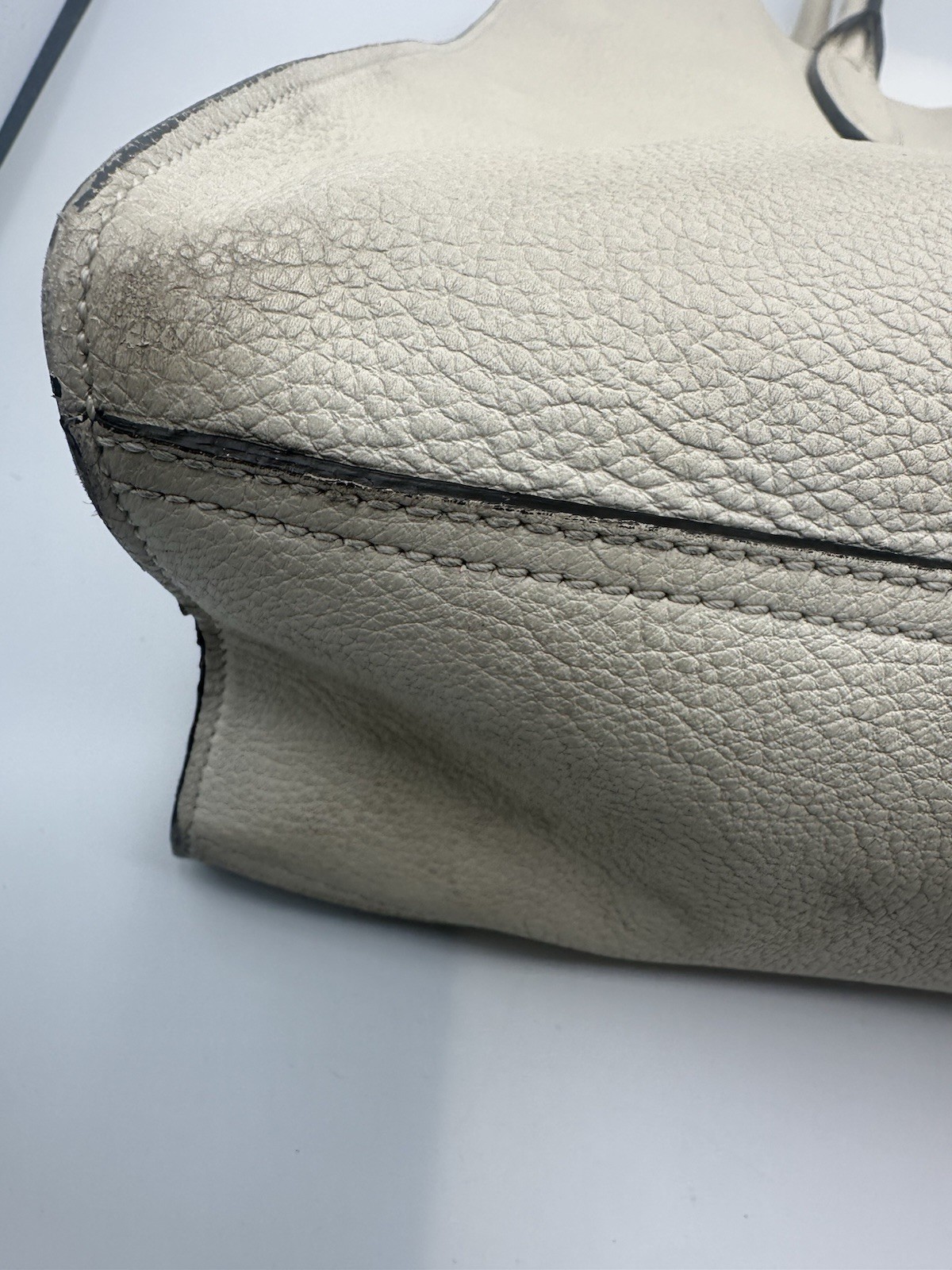 Gucci Jackie Large Soft Pebbles Cream Leather Satchel Tote Handbag