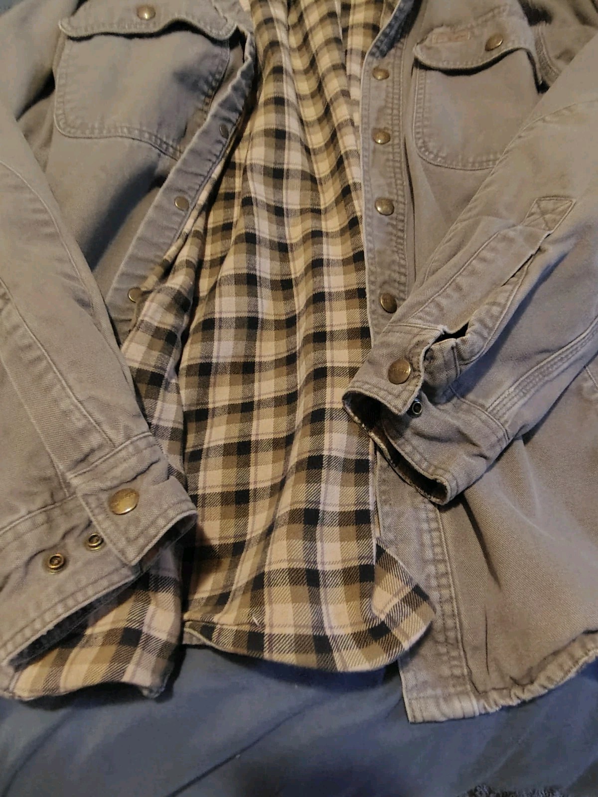 Carhartt Men’s Gray Work Jacket Plaid Lined Pockets Size S (Runs Large)