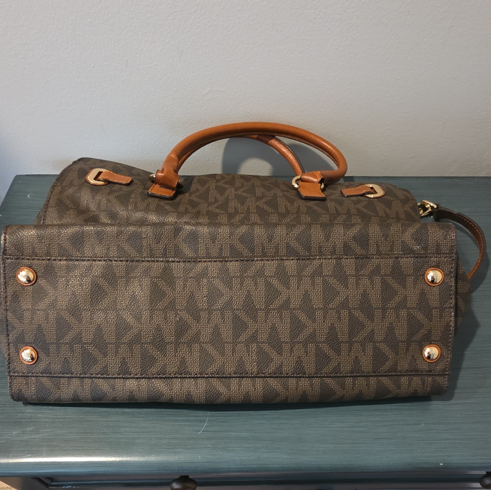 MICHAEL KORS BROWN LOGO SATCHEL TOP HANDLE HANDBAG