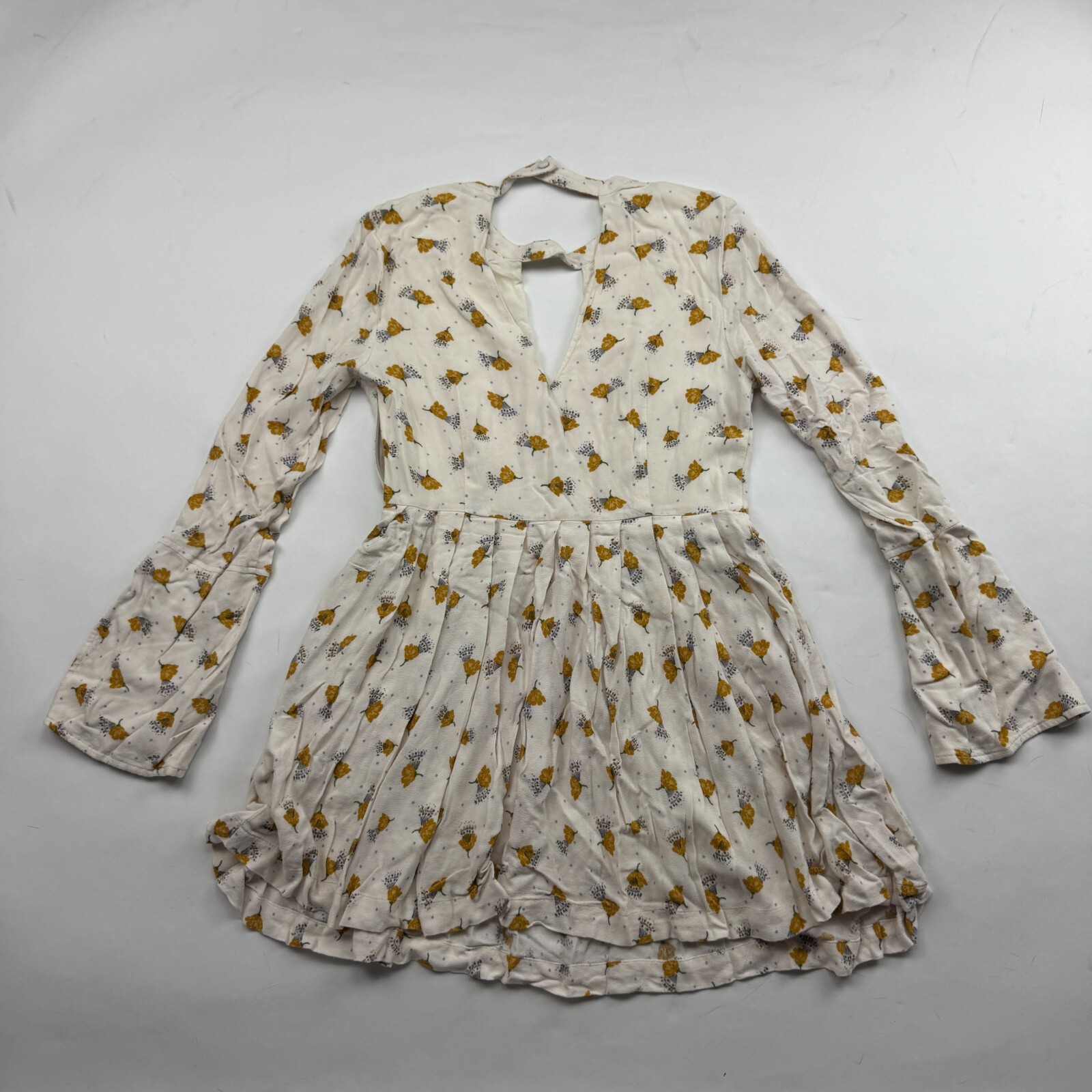 Free People Tegan Ivory Floral Long Flare Sleeve Mini Dress Rayon Sz 4 OB536552
