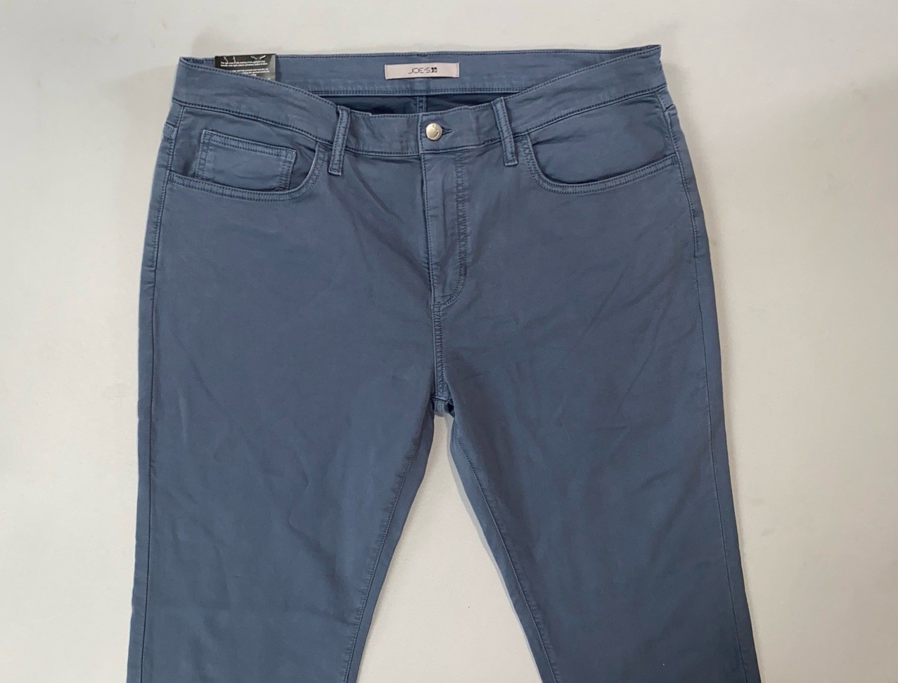 Joe’s The Brixton Straight + Narrow Lightweight Stretch Canvas Jeans. 38X33, NWT
