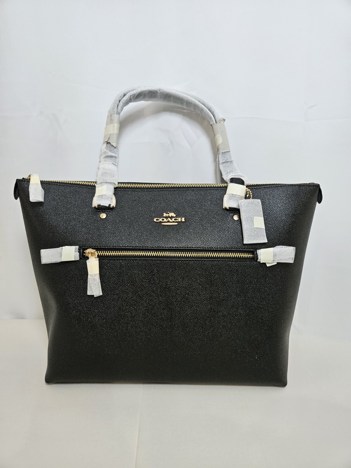 Coach Large Crossgrain Leather Tote for Women – Black (F79608)