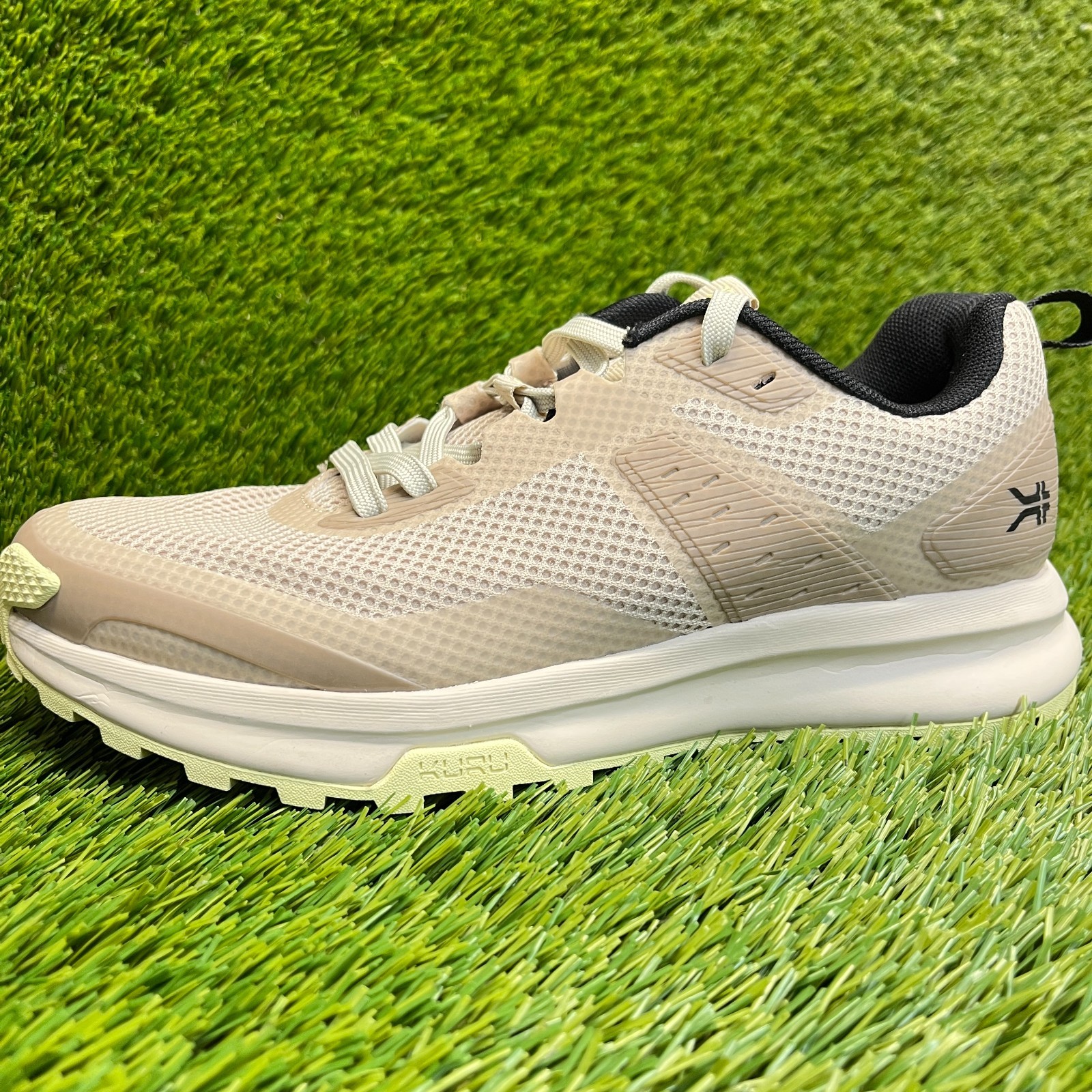 Kuru Atom Trail Womens Size 8 Beige Athletic Running Walking Shoes Sneakers