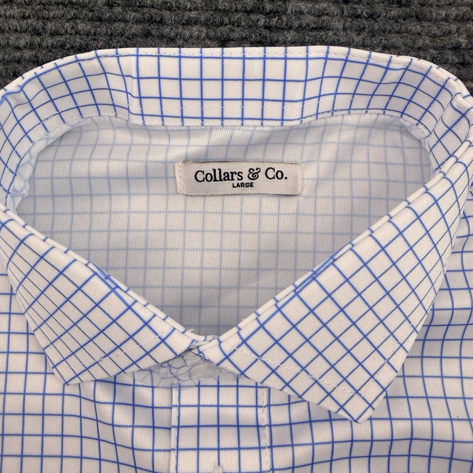 Collars and Co Button Up Polo Shirt Men’s Large Blue White Checkered Stretch NWT