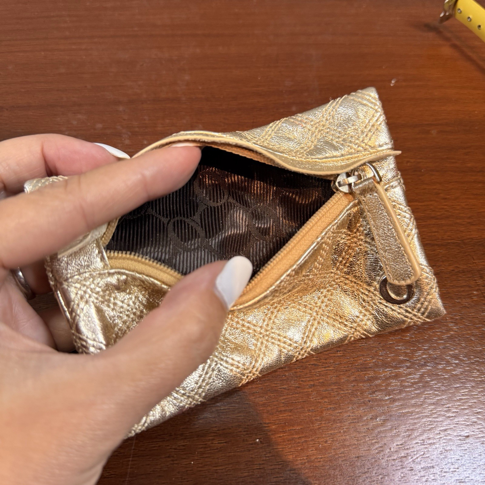 Oroton Quilted Gold Leather Coin Purse Small Zip Key Wallet Pouch Quality