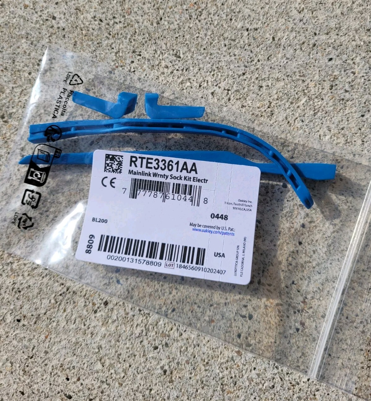 Oakley OEM Mainlink Electric Blue Earsocks Rubber Temple Tips OO9264-03 XL Ink