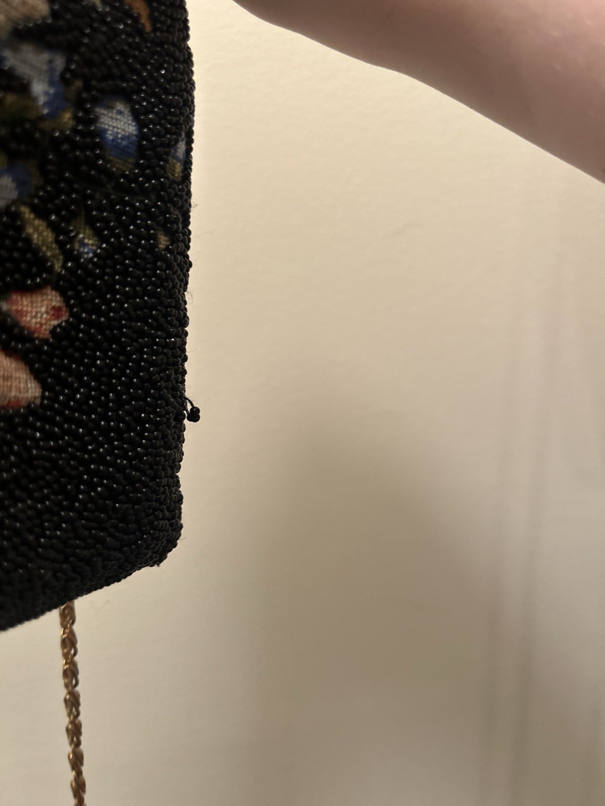 Vanessa Black Beaded Floral Shoulder Bag Kiss Lock Chain Strap Gold Hardware