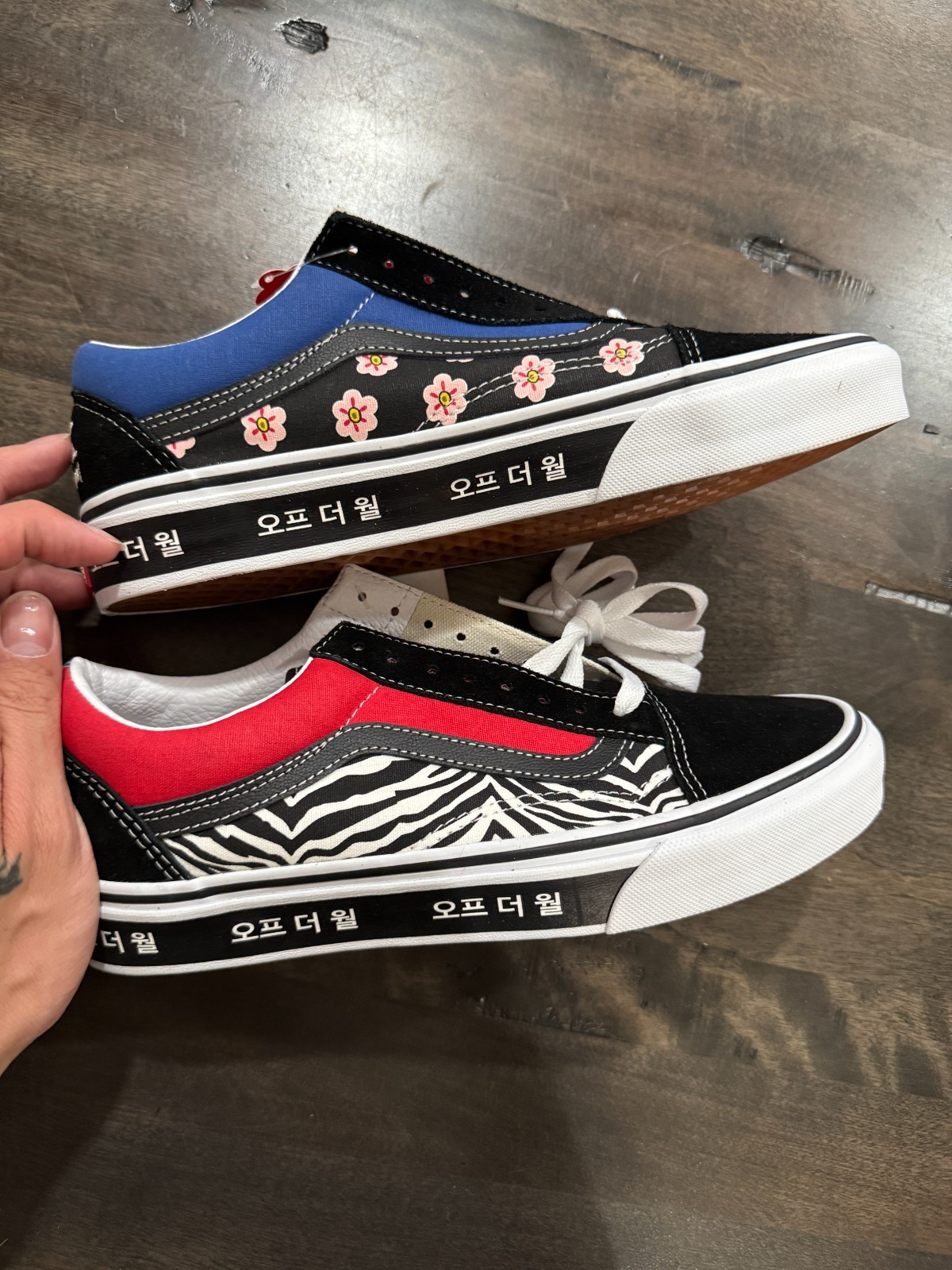 VANS old skool ‘koreantypgrphy’ blue red (SKU VN0A38G19HW) Men size 7.5-8