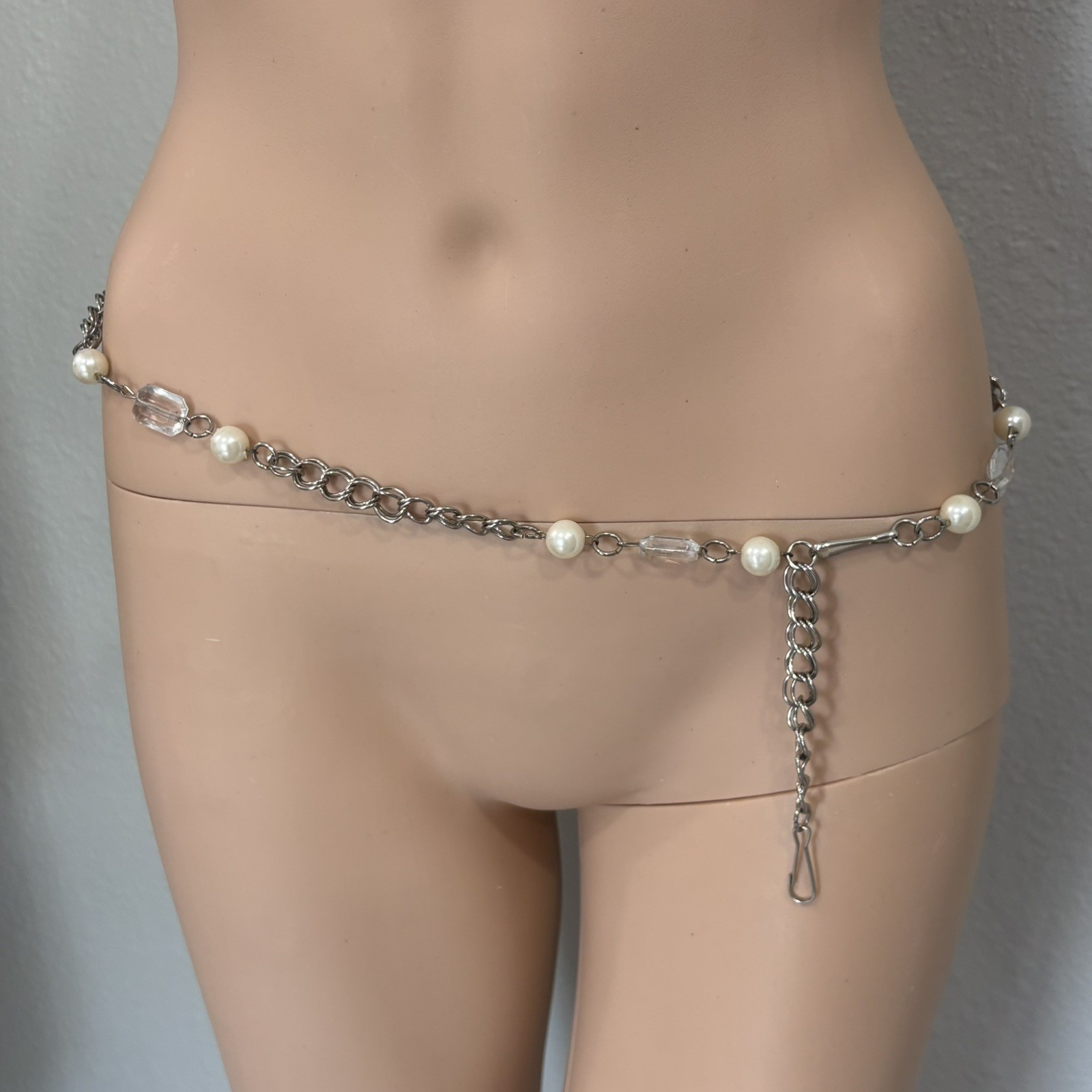 Chain Belt Faux Pearls Faux Crystal Beads Silver Tone 36″ Adjustable