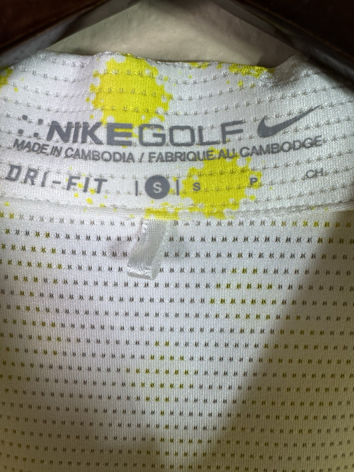 Nike Dri-FIT Mesh Sleeveless Golf Polo, White Yellow Geo Patter Small NWOT