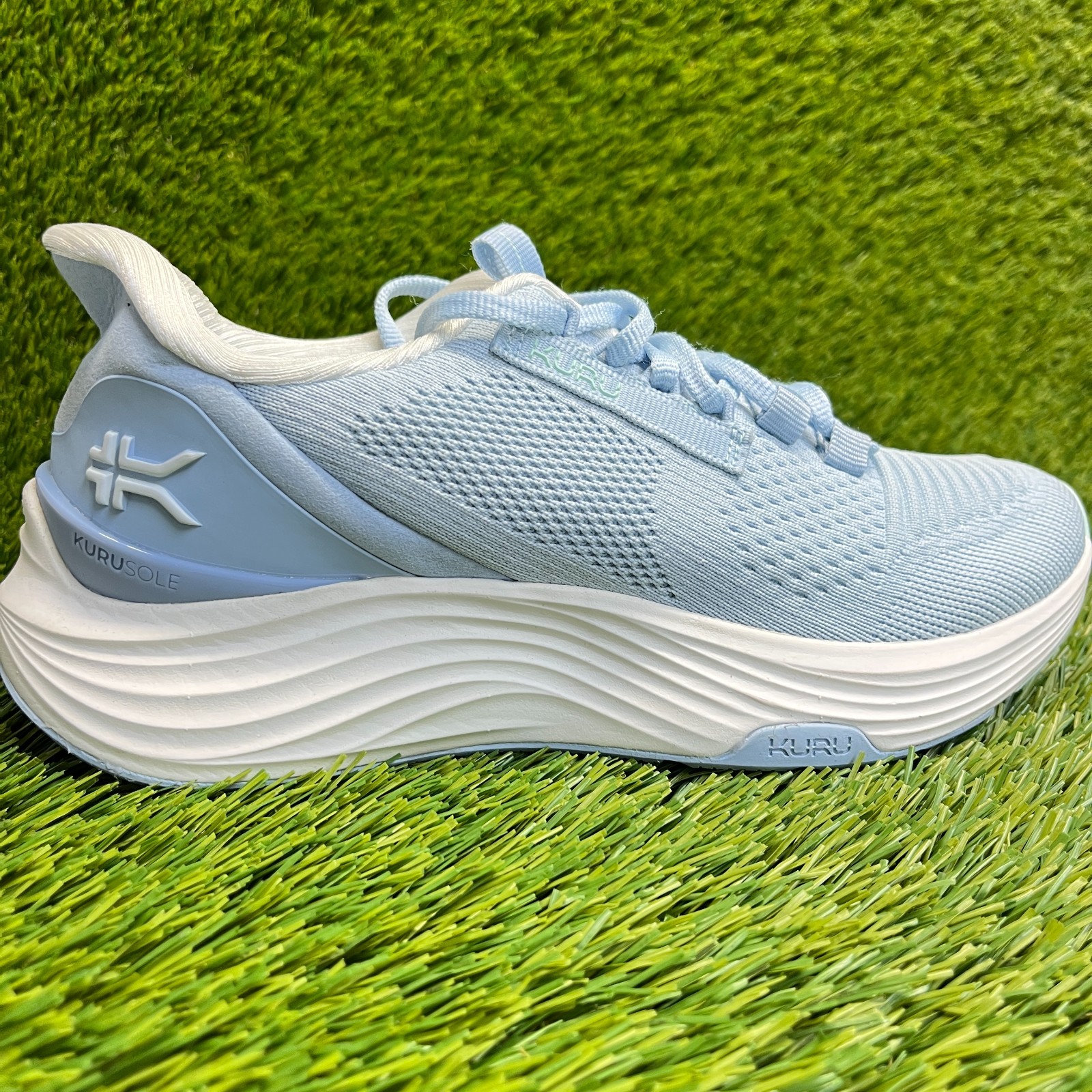 Kuru Atom 2 Womens Size 6.5D Blue White Athletic Running Walking Shoes Sneakers
