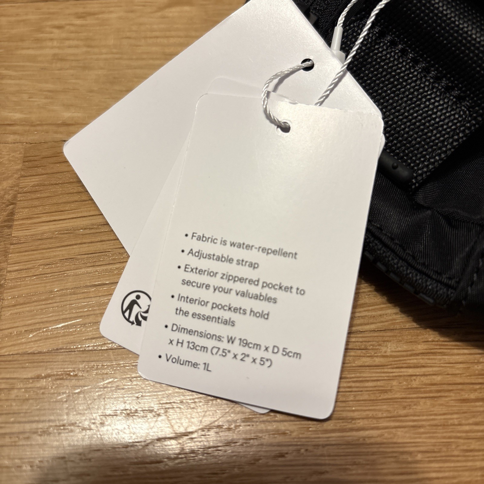 Lululemon Everywhere Black Belt Bag 1L Adjustable NWT Casual Shoulder Crossbody