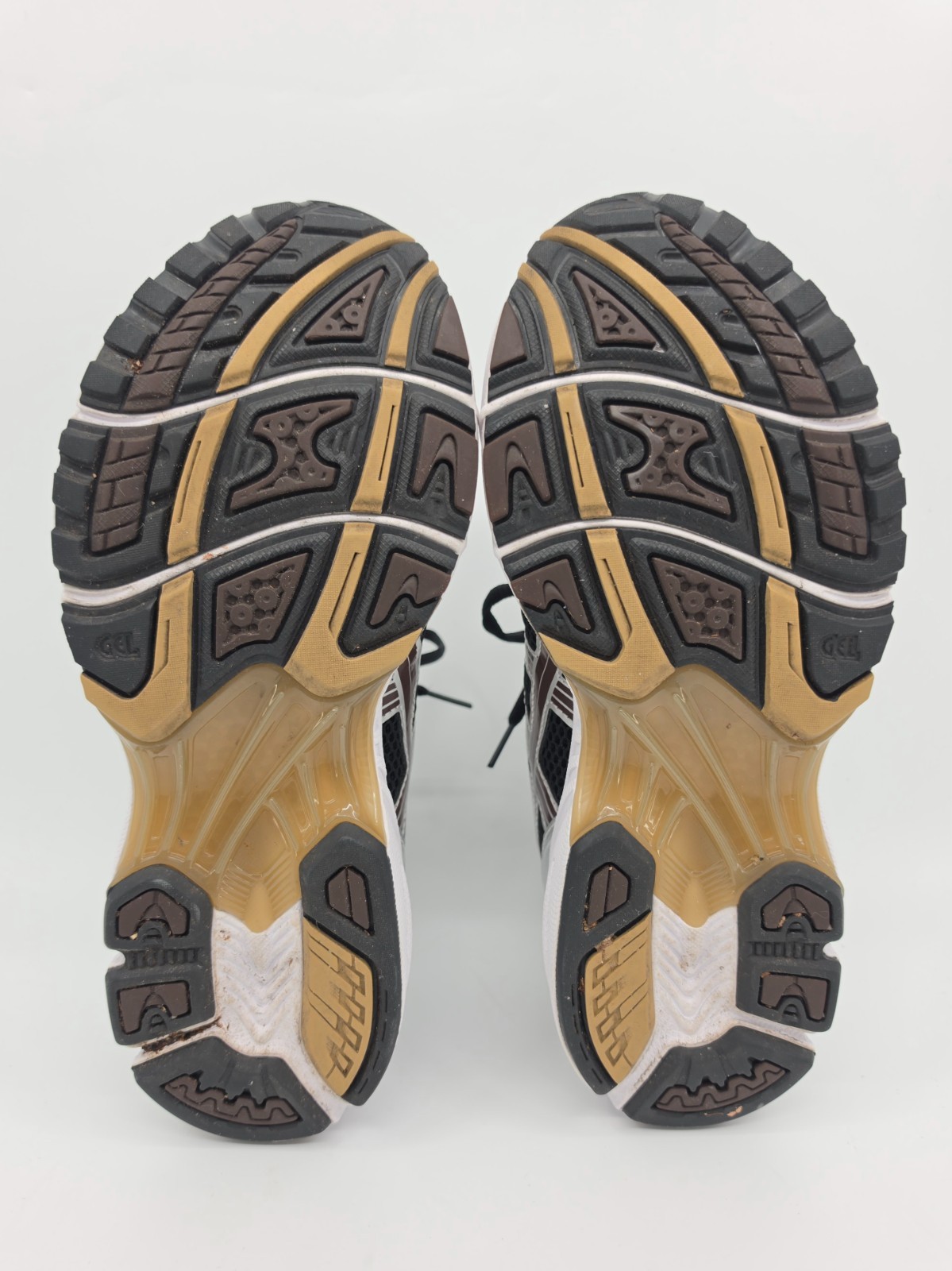 ASICS GEL-Kayano 14 Black Coffee Silver 1201A019 Mens 8.5 Womens 10