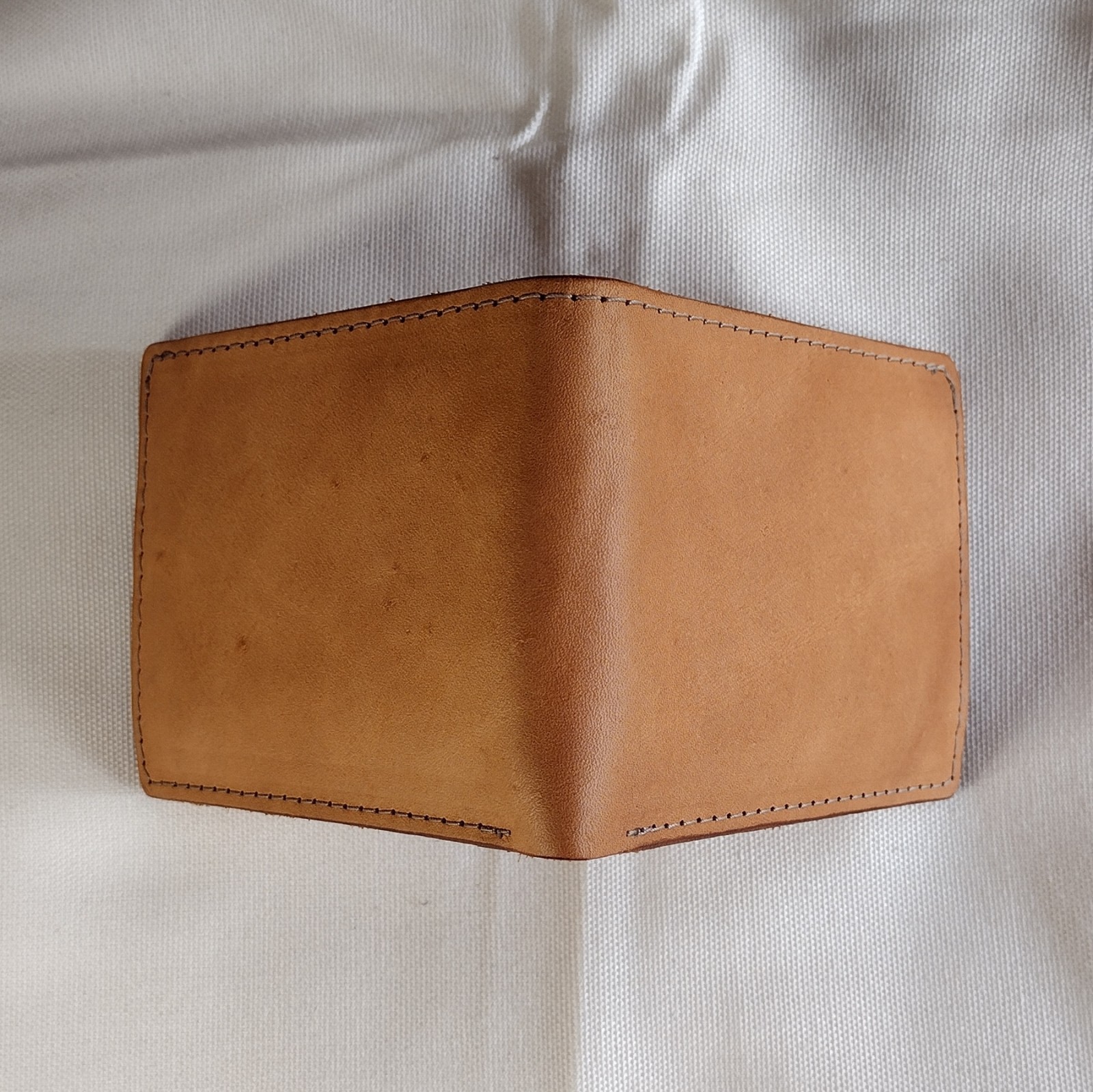 handmade 100% real leather bifold billfold wallet aged natural veg tan