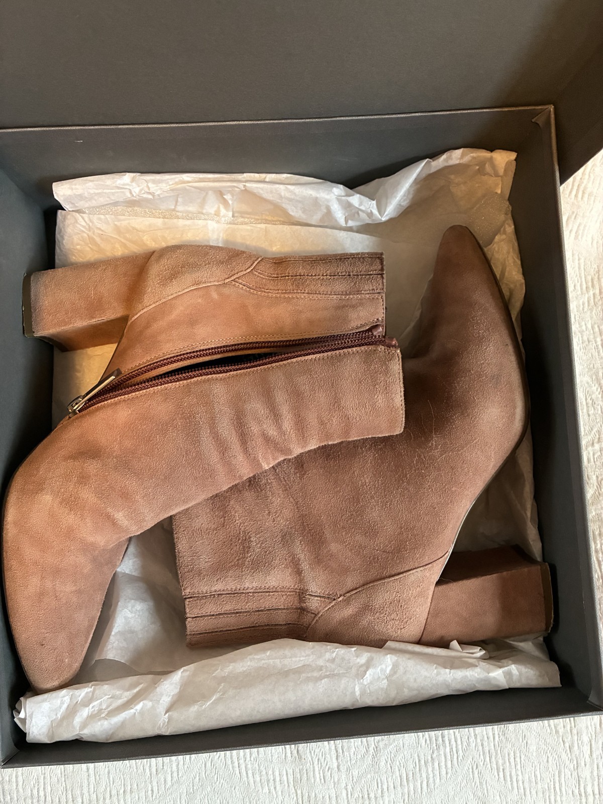 Aquatalia Waterproof Posey Dusty Pink Suede Boots Size 8.5 With Box Retail $495