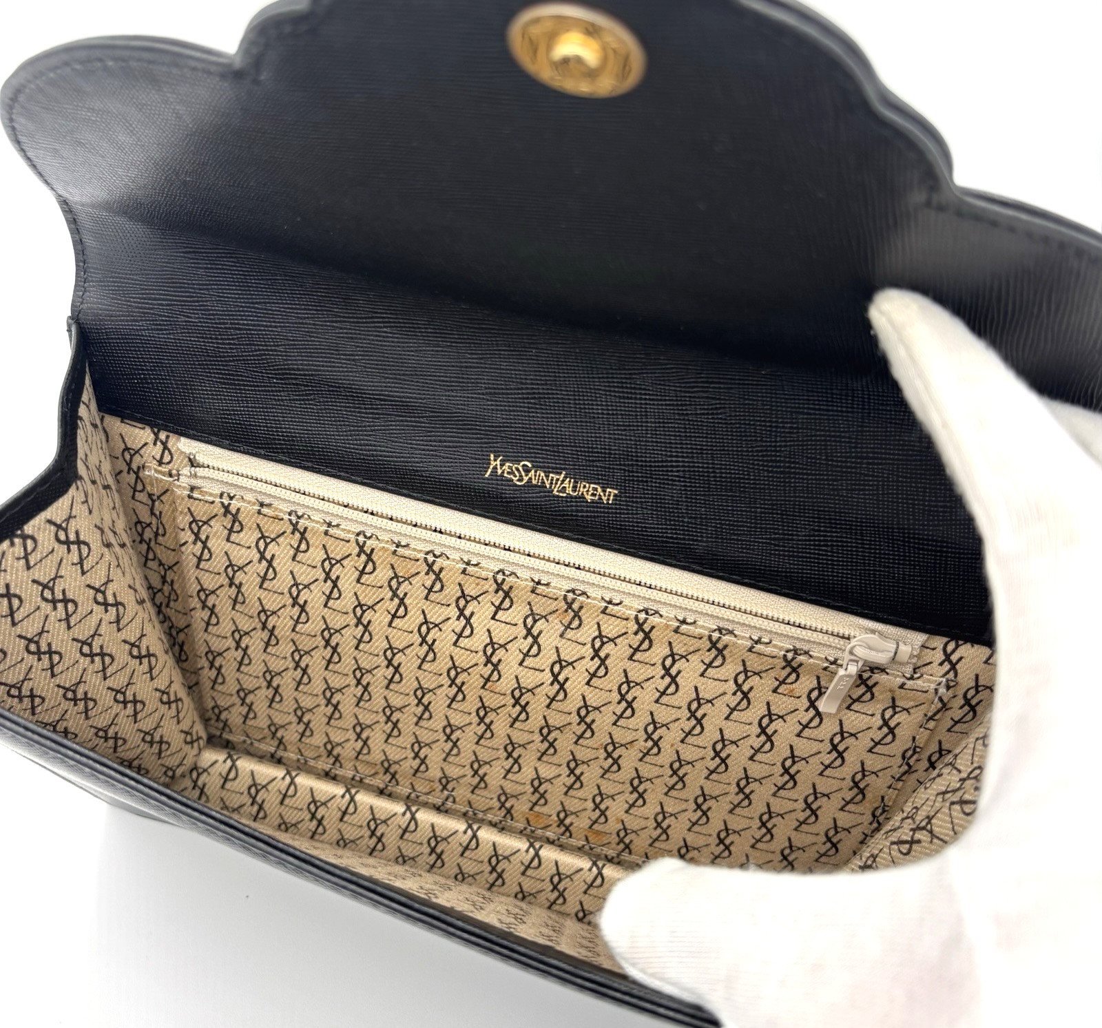Yves Saint Laurent Clutch Bag Leather Black YSL Authentic 0049