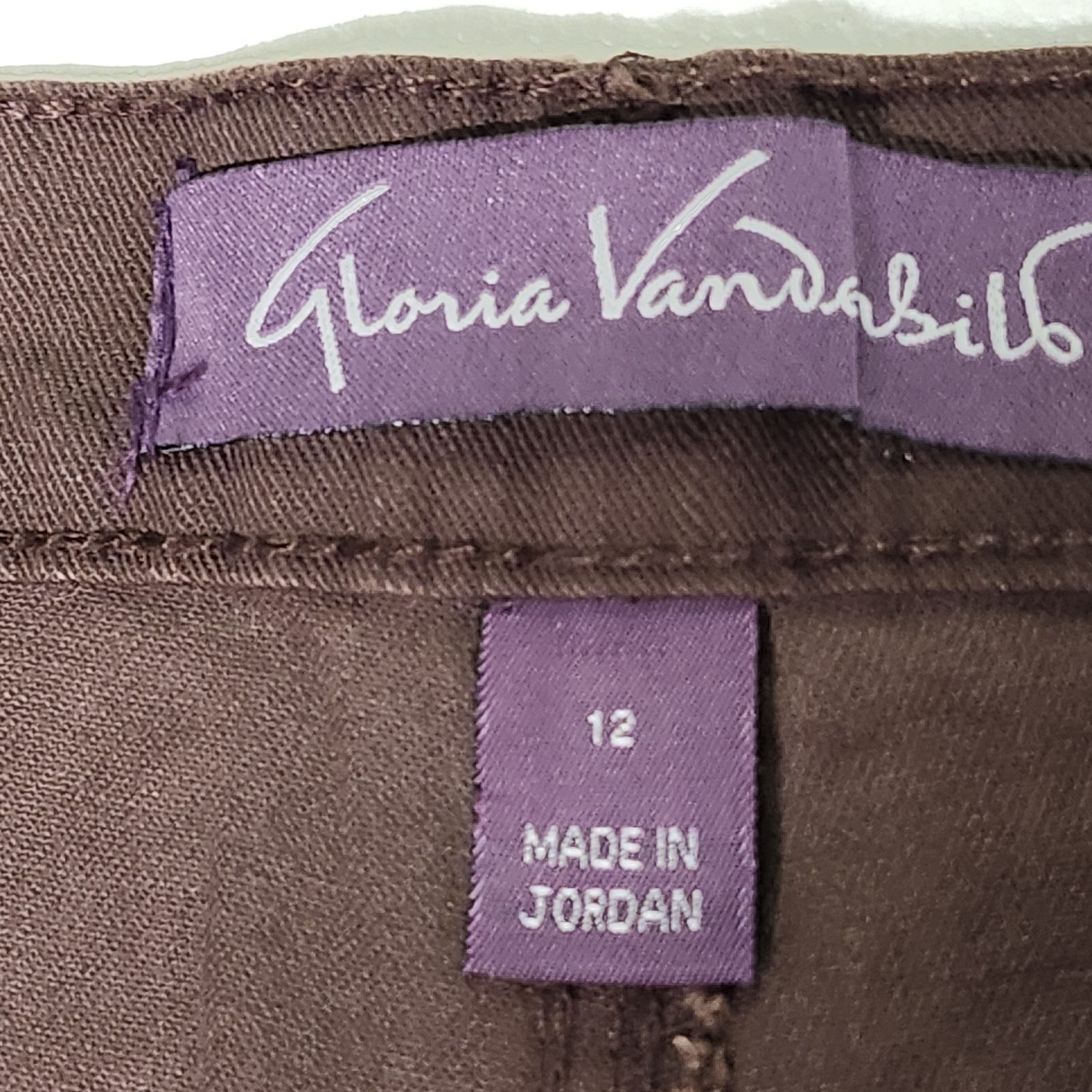 Gloria Vanderbilt Amanda Classic Fit Tapered Jeans Women’s 12 Short Brown NEW