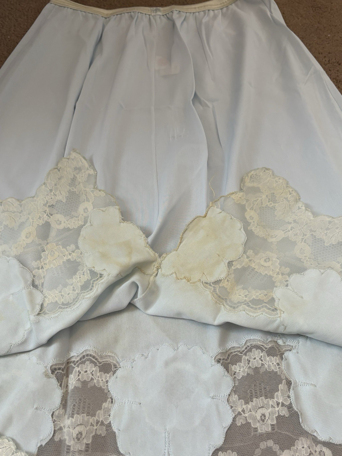 Vintage saramae lingerie 696 Light blue slip Lace Trim Slit Has Stain Sz Medium