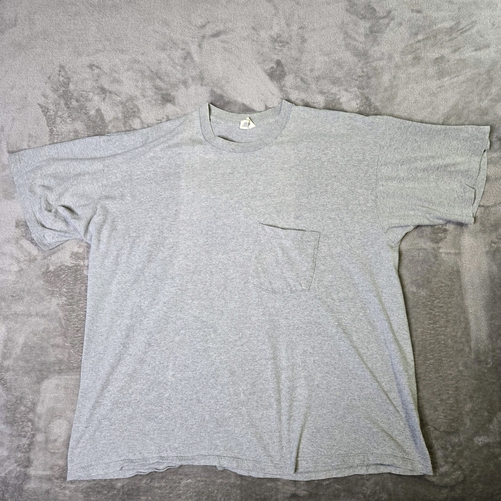 Vintage 80s Le Breve For Mervyns Gray Pocket T-Shirt Large 100% Combed Cotton